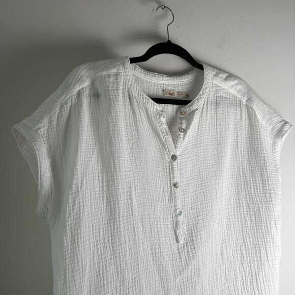 Faherty Dream Cotton Gauze Desmond Top White Size M Boho Coastal - Picture 10 of 10